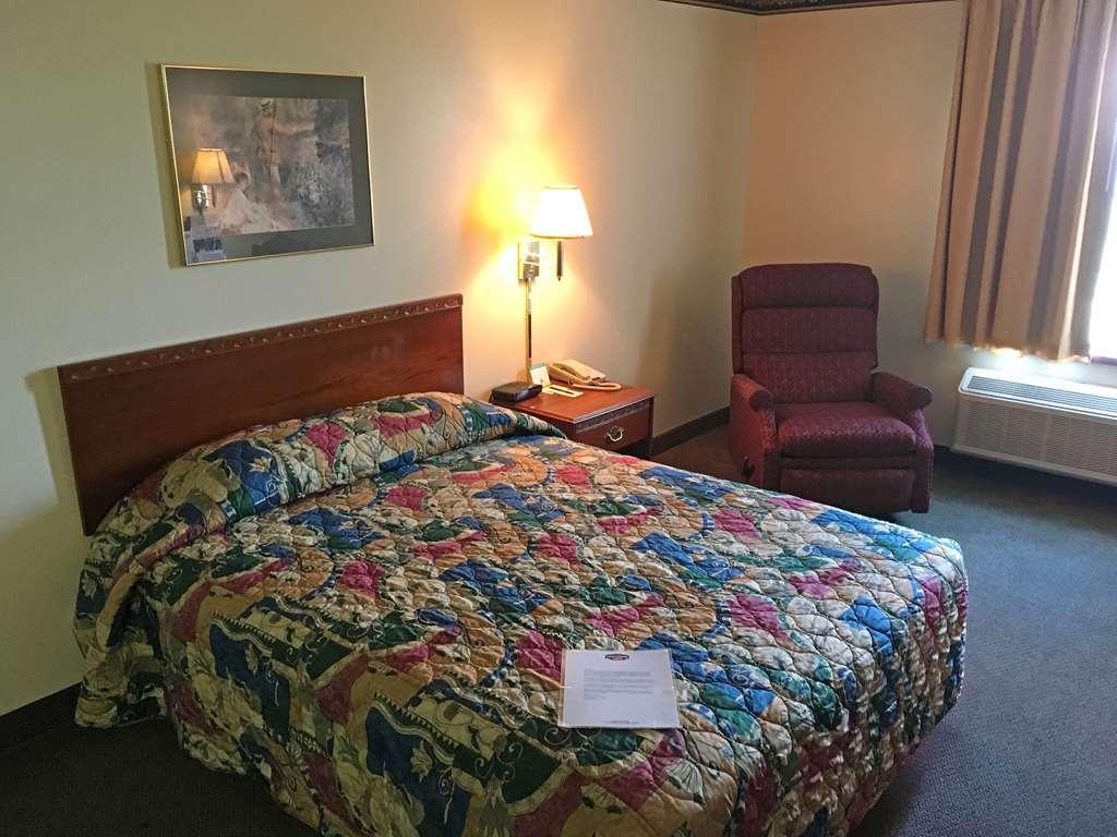 Country Hearth Inn & Suites Willard Δωμάτιο φωτογραφία