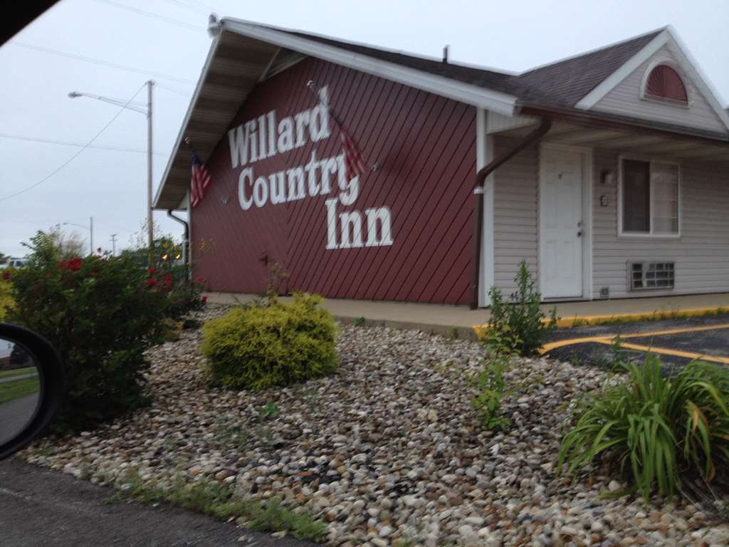 Country Hearth Inn & Suites Willard Εξωτερικό φωτογραφία