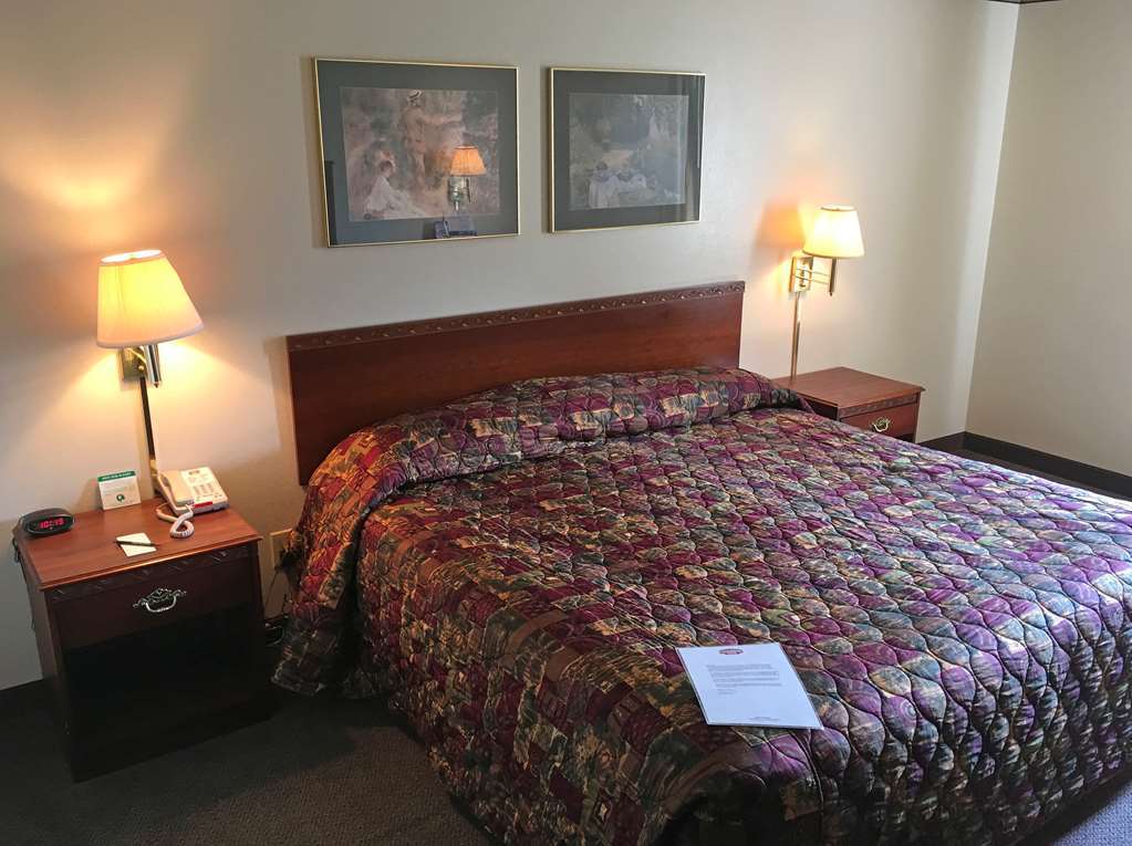 Country Hearth Inn & Suites Willard Δωμάτιο φωτογραφία